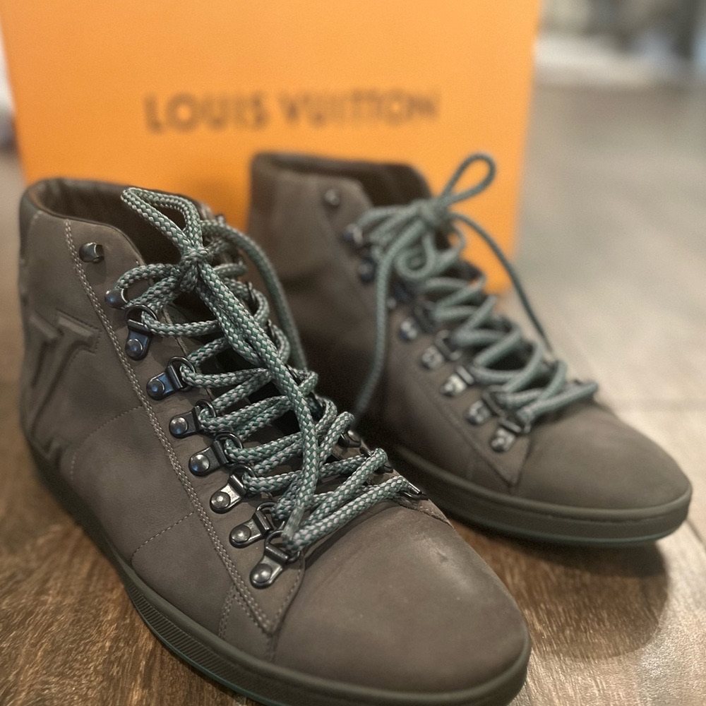 Louis Vuitton | Shoes | Louis Vuitton Grey Sneaker Boots  display picture 1